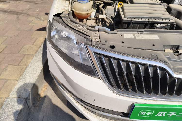 Used Skoda Rapid 2019 1.5L Automatic Comfort Edition China V Standard