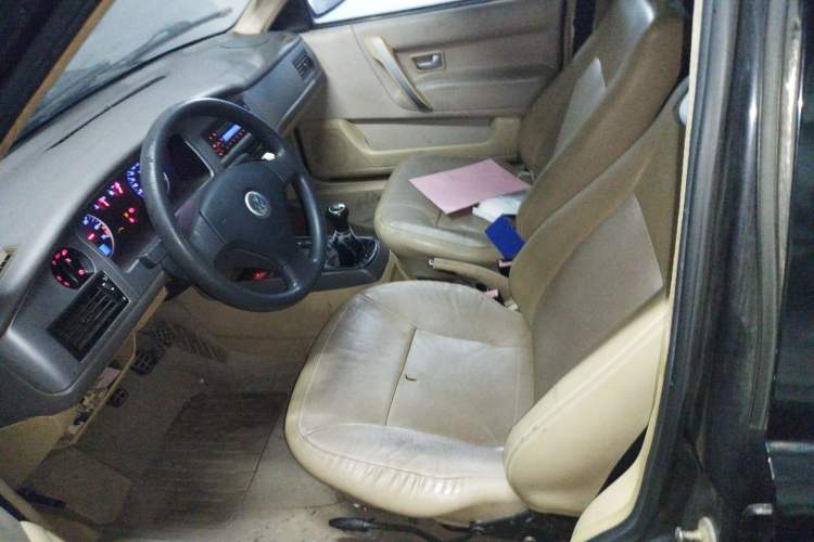 Used Volkswagen Santana Vista 2008 1.8L Manual Comfort Edition Left Front Seat