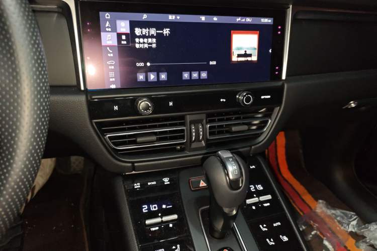 Used Porsche Macan 2022 Macan 2.0T
