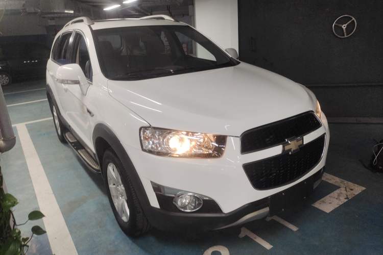 Used Chevrolet Captiva 2014 2.4L Two-Wheel Drive Urban Version 7 Seats

