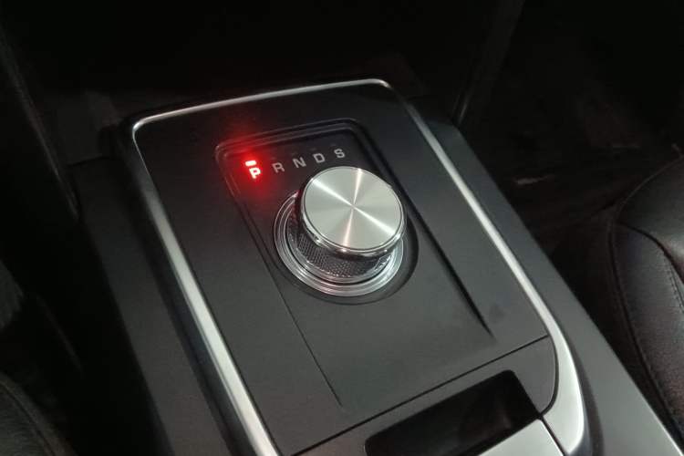 Used Land Rover Discovery Sport 2018 200 PS PURE Edition