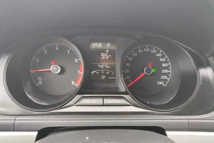 Used Volkswagen Lavida 2019 Lavida Start 1.5L Automatic Trendy Version China VI Standard
