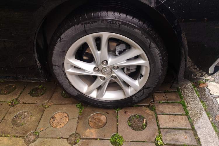 Used Buick Regal 2024 25T Deluxe Edition