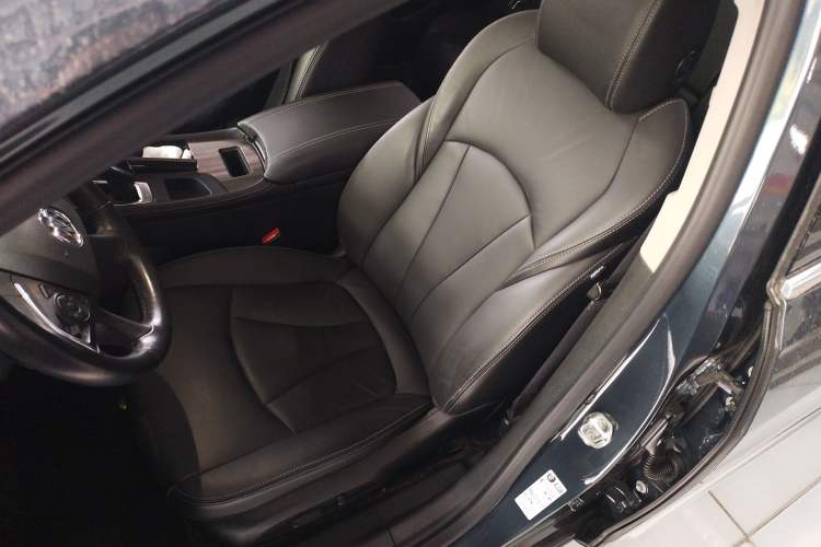 Used Buick LaCrosse 2022 652T Luxury Version
