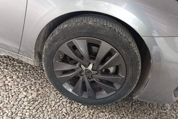 Used Peugeot 408 2022 1.6T Ambition Edition Right Front Wheel Hub