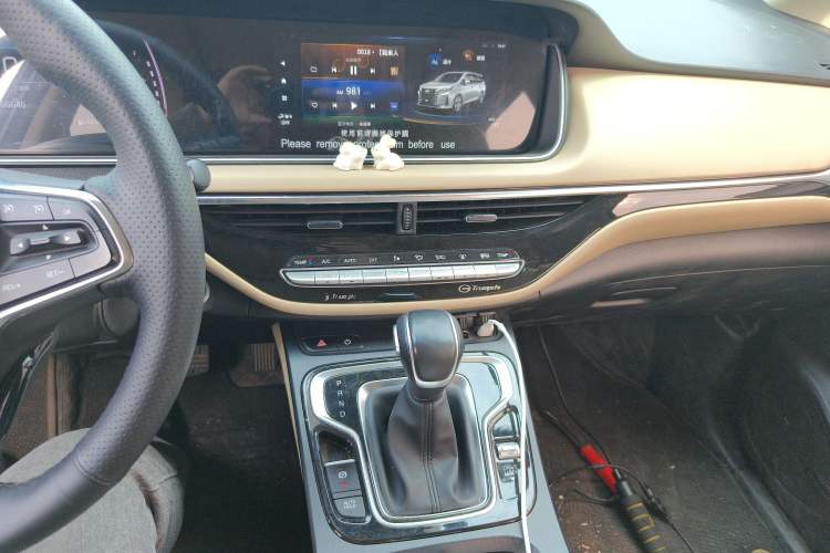 Used GAC Trumpchi M6 2021 PRO 270T Automatic Luxury Edition Audio And AC Panel