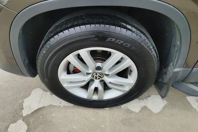 Used Volkswagen Tiguan L 2016 300TSI Automatic Two-Wheel Drive Trend Edition