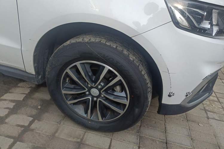 Used Geely Auto Vision X6 2018 1.4T CVT 4G Connected Flagship Edition