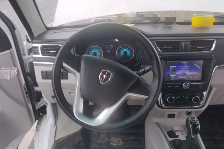 Used Jinbei New Hiace X30L 2023 1.5L Wealth Edition Passenger Van 5/6/7-Seater Central Air Conditioning Version SWC15M