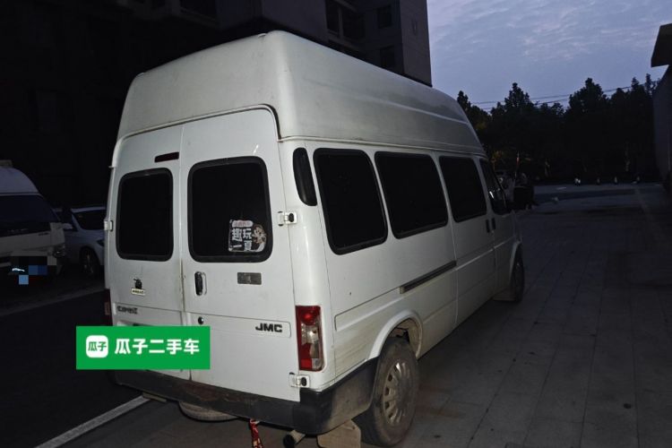 Used JMC Transit 2019 2.8T Commercial Version Long Wheelbase High Roof 6-Seater Rear Single Tire China VI Emission Standard – JX493
