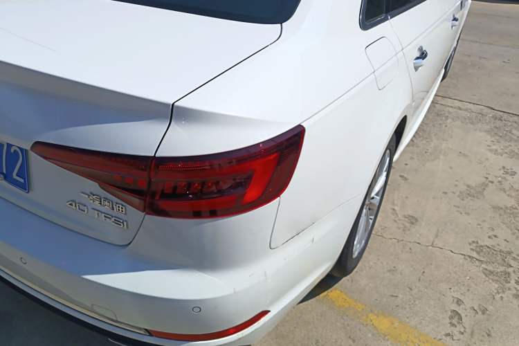 Used Audi A4L 2019 40 TFSI Ambition Version China V