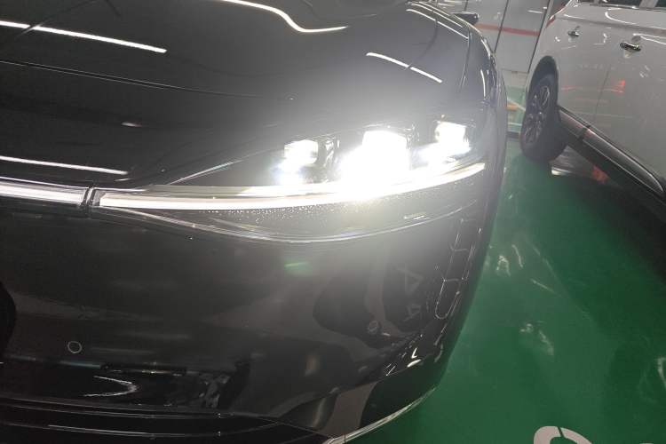 Used Hima Stelato S9 2024 All-Electric Ultra Four-Wheel-Drive Flagship Edition
