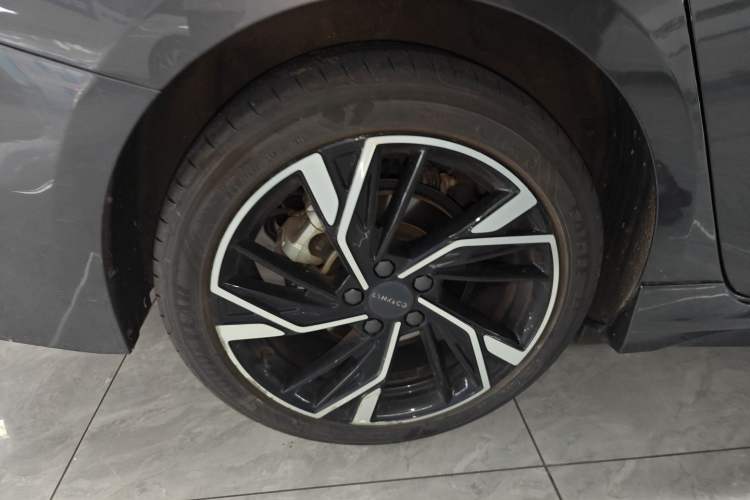 Used Lynk & Co 03 2023 1.5TD DCT JingPro
