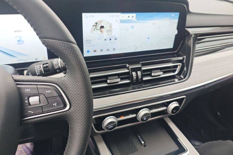 Used Hongqi HS5 2025 2.0T Two-Wheel Drive Flagship Pro Edition
