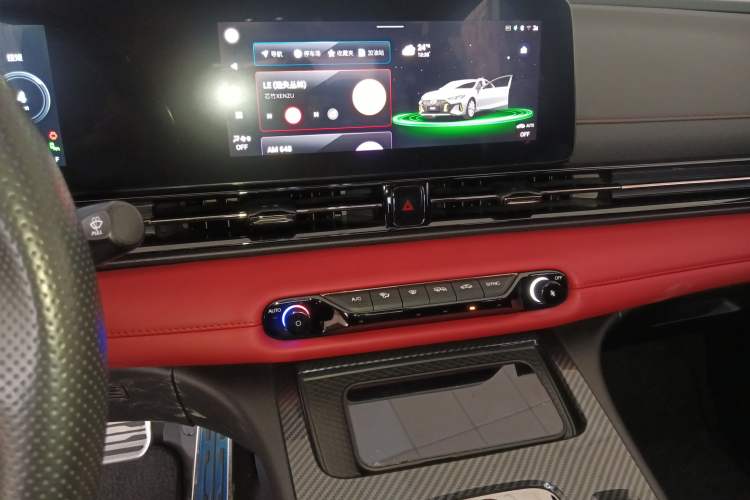 Used GAC Trumpchi EMPOW 2021 270T DCT J16 Version Audio And AC Panel