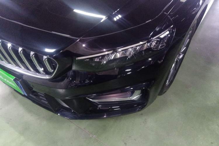 Used Geely Auto Preface 2025 Dongfang Yao 1.5TD Fuyao Edition Left Front Headlight