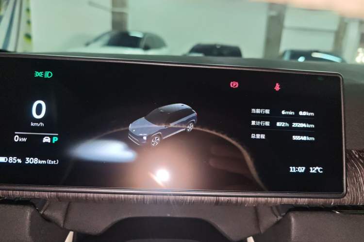 Used Nio ES7 2022 75 kWh Instrument Cluster