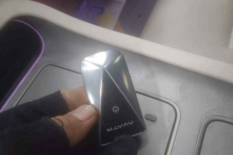 Used Avatr 12 2025 Ultra Extended-Range Edition
