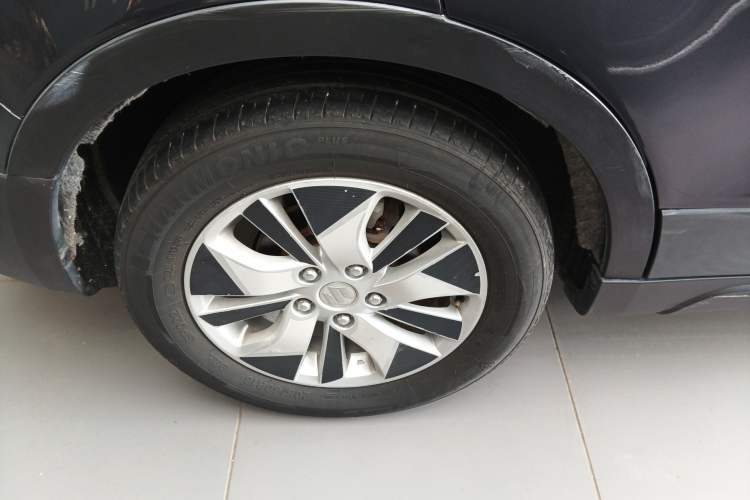 Used Suzuki S-Cross 2014 1.6L CVT Two-Wheel Drive Entry Model