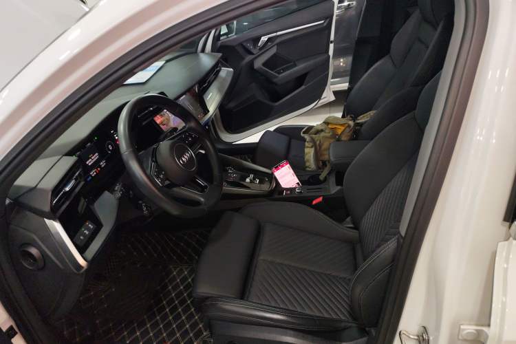 Used Audi A3 2023 Restyled Sportback 35 TFSI Fashionable and Elegant Version
