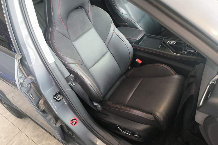 Used Lynk & Co 02 2019 1.5T DCT Two-Wheel Drive Pro Edition China VI Standard