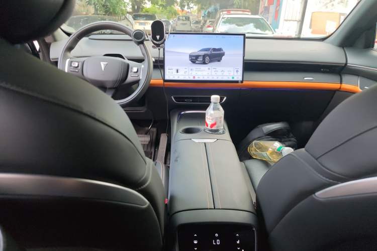 Used Deepal S07 2025 285Max Huawei Qiankun Intelligent Driving ADS SE Range-Extended Version