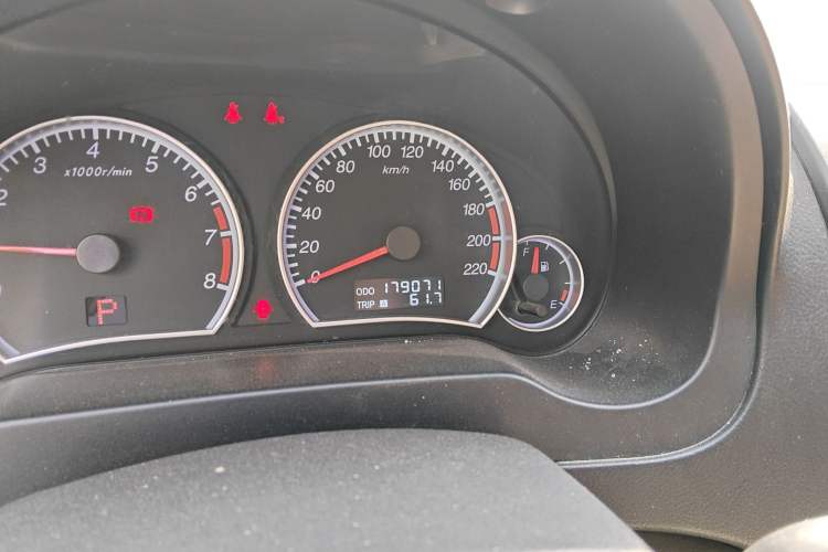 Used Haima Fumei 2012 Sedan 1.6L Automatic Flagship Edition Odometer Close Up