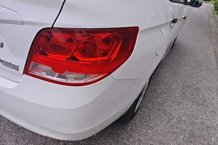 Used Chevrolet Sail 2015 Sail 3 1.5L Manual with Ideal Sunroof Edition
