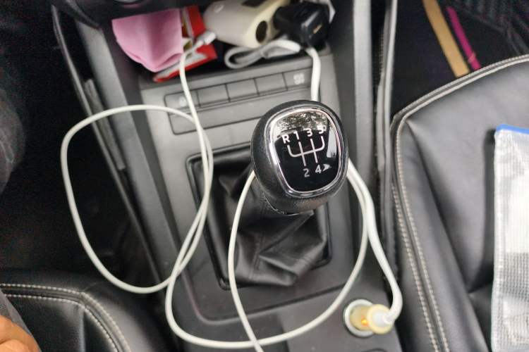 Used Skoda Octavia 2017 Classic Model 1.6L Manual Comfort Edition
