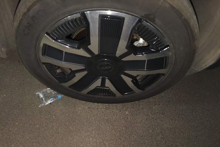 Used iCAR 03 2024 472km Four-Wheel Drive Long-Range Intelligent Advanced Version
