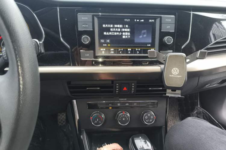 Used Volkswagen Passat 2019 280TSI Business Edition China VI