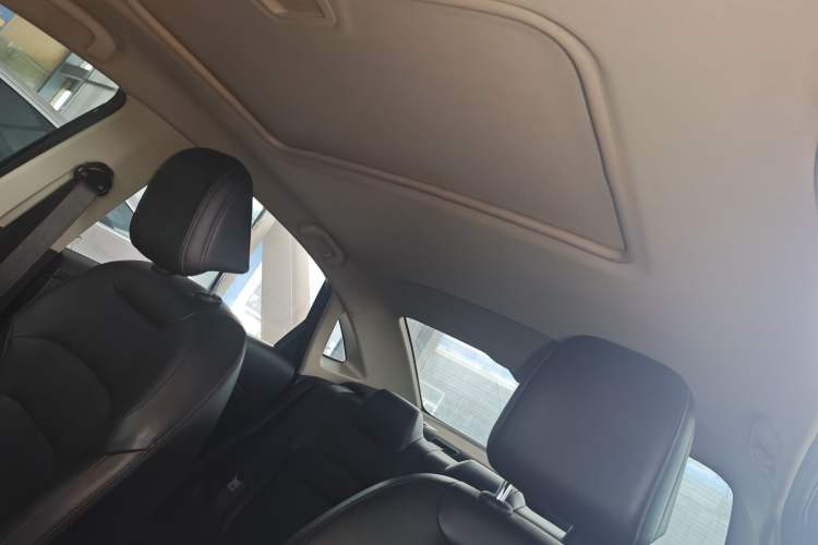 Used Chevrolet Monza 2019 Redline 320T Dual-Clutch Sporty Version China VI Standard
