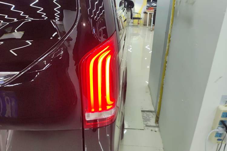 Used Mercedes-Benz V-Class 2021 V 260 Prestige Edition
