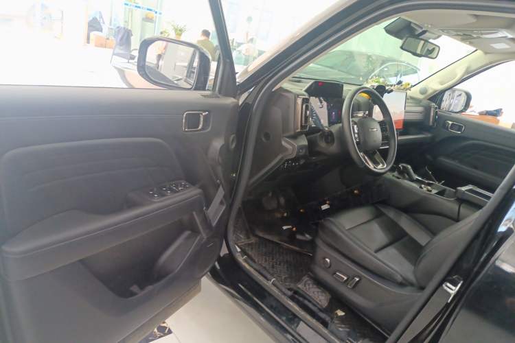 Used Haval Raptor New Energy 2023 Hi4 145 Explorer Edition Driver Seat