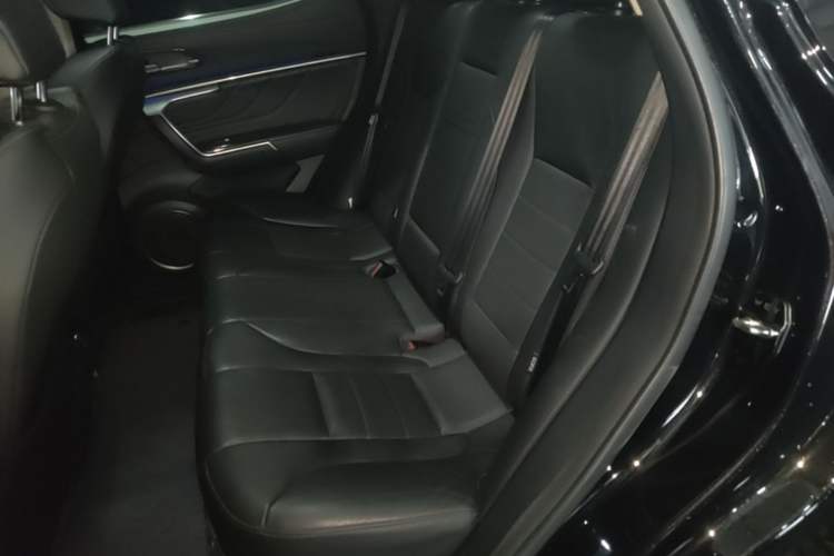 Used Wey VV5 2017 2.0T Flagship Edition
