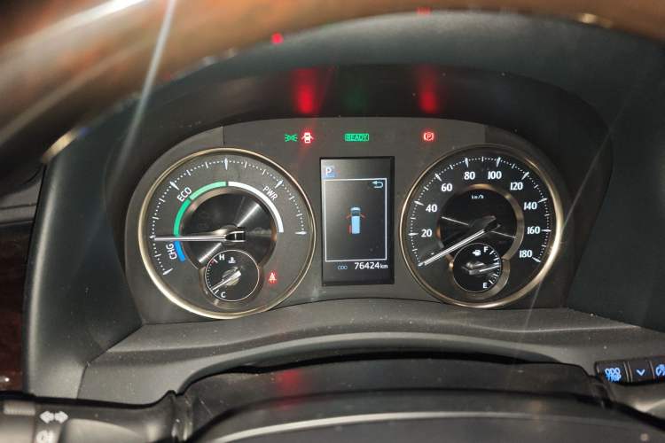 Used Toyota Alphard 2020 Dual-Engine 2.5L Luxury Edition
