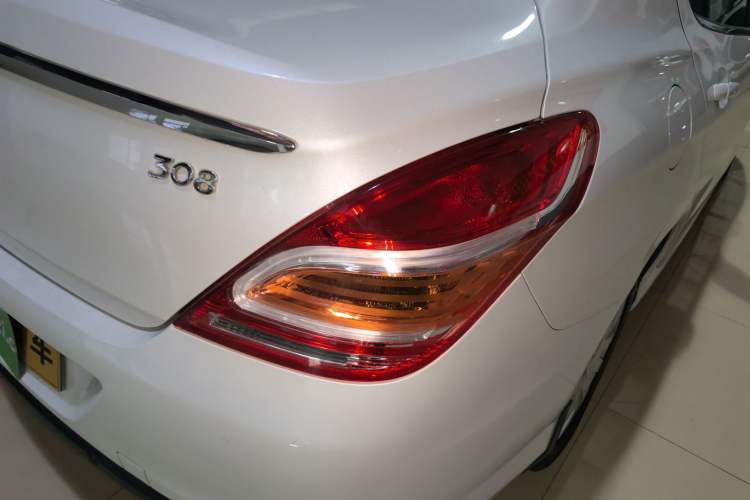 Used Peugeot 308 2014 Enjoyment Edition Classic 1.6L Automatic Fashion Model