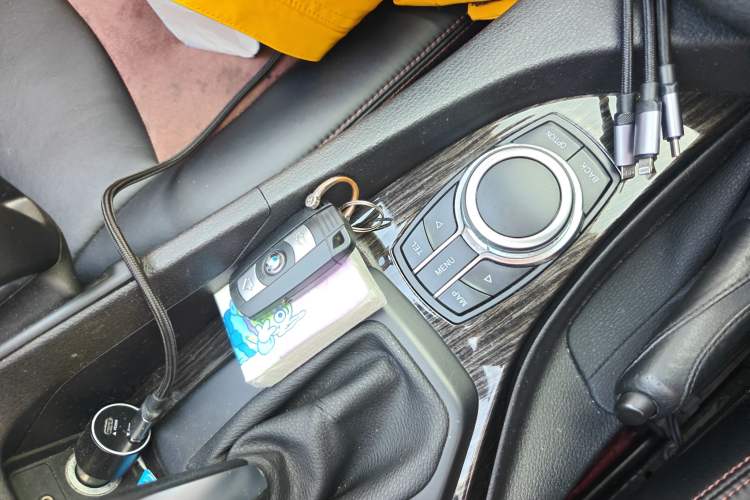 Used BMW X1 2012 sDrive18i Fashion Model
