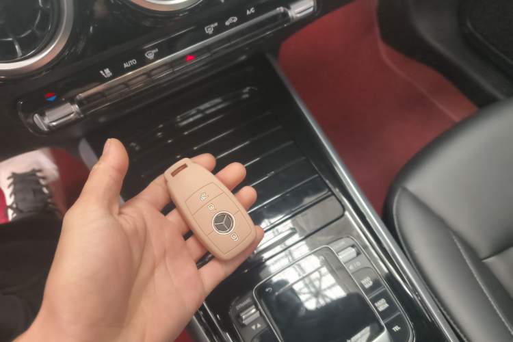 Used Mercedes-Benz GLA 2023 GLA 200 Vehicle Key