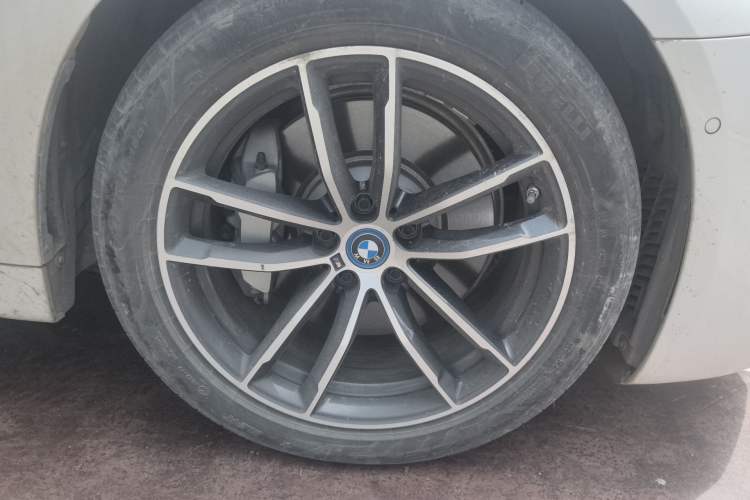 Used BMW 5 Series New Energy 2022 Restyled 535Le Pioneer Edition M Sport Package