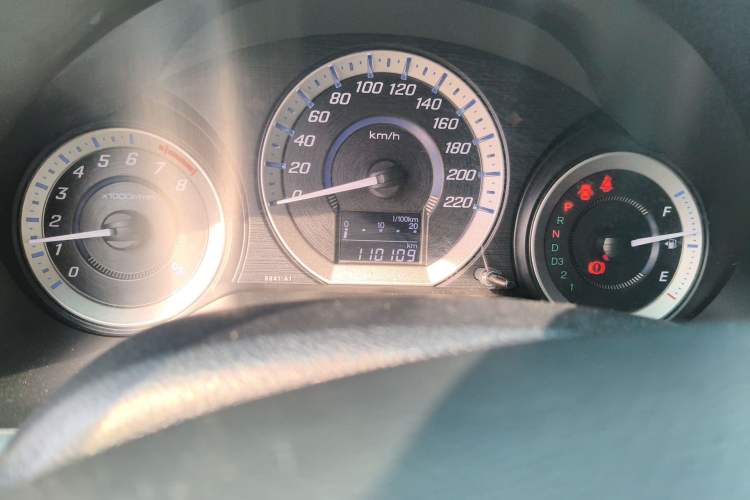 Used Honda City Classic 2012 1.5L Automatic Elite Edition Odometer Close Up