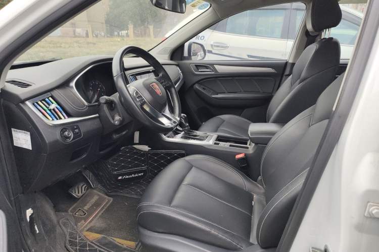 Used Roewe RX5 2018 20T Two-Wheel Drive Automatic Internet Smart Edition