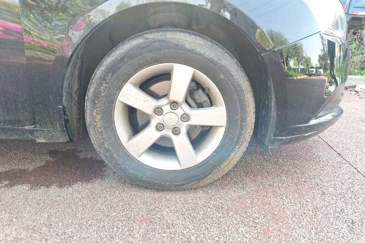 Used Chevrolet Cruze 2015 1.5L Classic SL MT