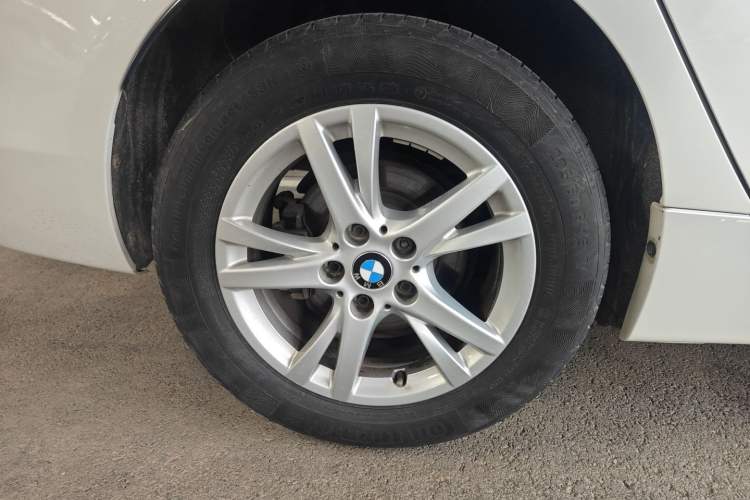 Used BMW 2 Series Active Tourer 2015 218i Leading Model Exterior 5