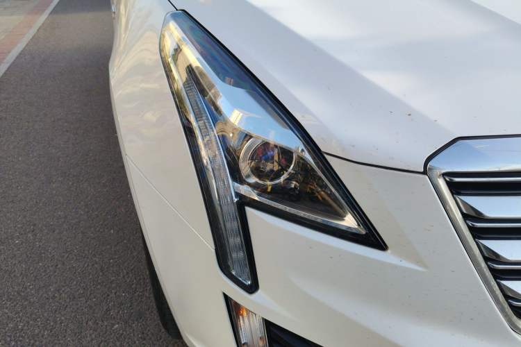 Used Cadillac XT5 2016 25T Luxury Model