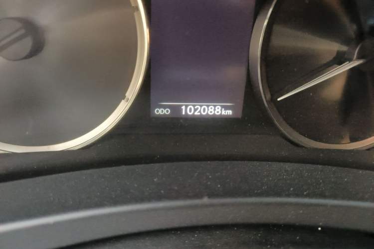 Used Lexus IS 2017 300 Leading Edition
