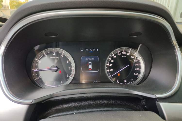 Used Changan Raeton CC 2018 1.5T Automatic Elegant Version China V Standard
