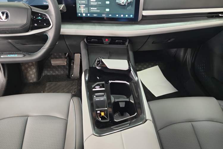 Used Changan UNI-T 2023 Second-Generation 1.5T Prestige Model