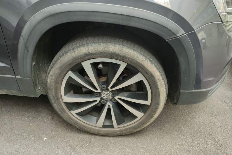 Used Volkswagen Tharu 2019 280TSI Two-Wheel Drive Luxury Version China VI Standard
