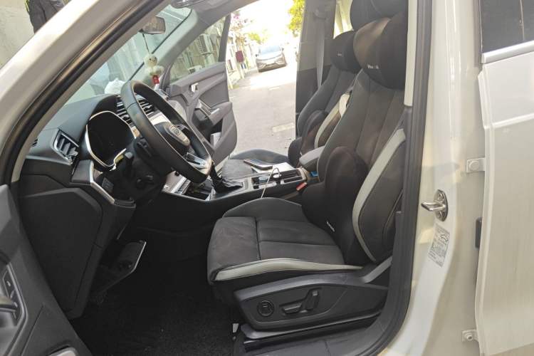 Used Audi Q3 2023 35 TFSI Fashion Dynamic Model (1.4T)